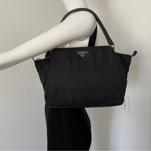 Prada black nylon bag - Picture 9 of 14